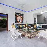 Villa Papiya