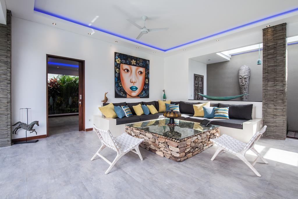 Papiya Seminyak (Bali)