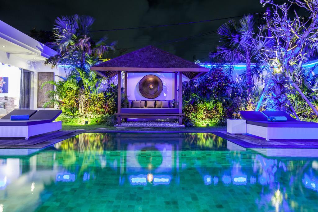 Villa Papiya
